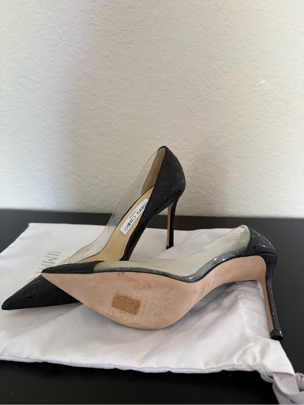 Jimmy Choo Black and Cream Two-Tone Pointed Toe Stiletto Pumps - Picture 2 of 4